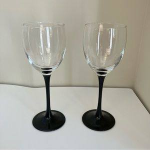 Luminarc black stem wine glasses